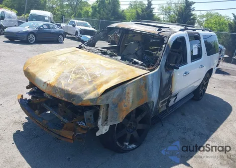 2009 Chevrolet Suburban 1500 Ltz from USA, damaged, VIN 1GNFK36339R200149